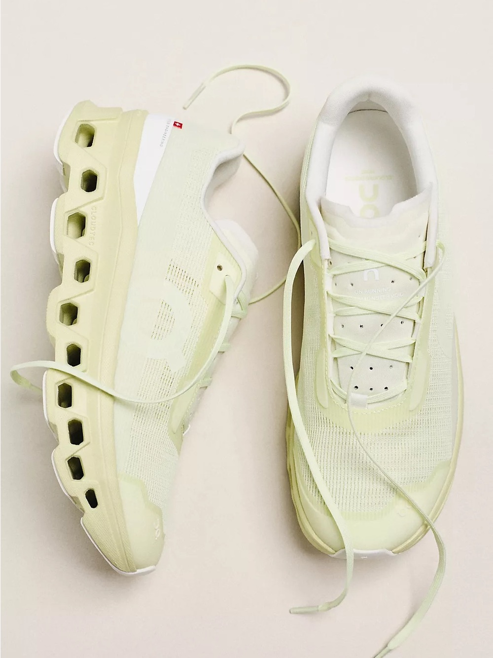 On Cloudmonster Void Sneakers seedling linen